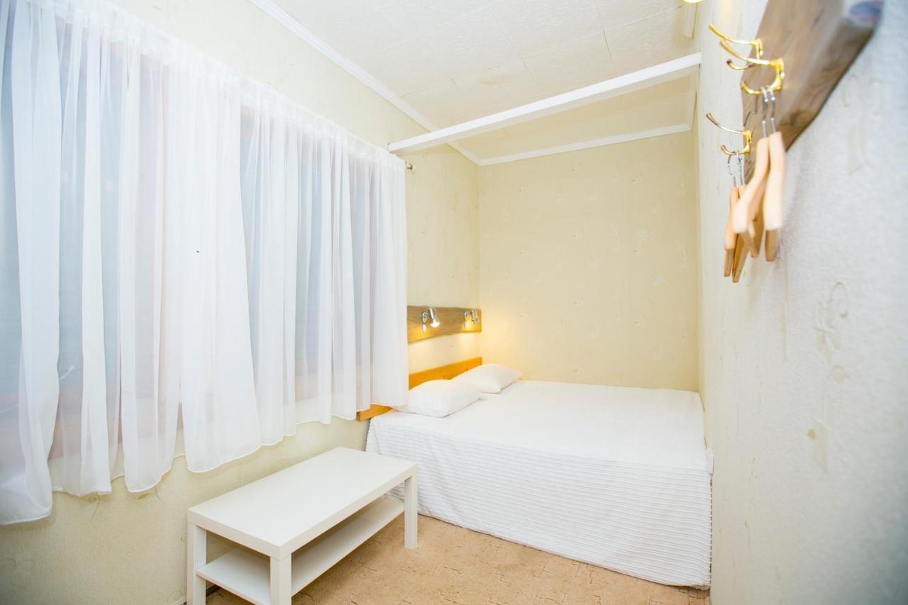Guest House Lavr กากรา ภายนอก รูปภาพ